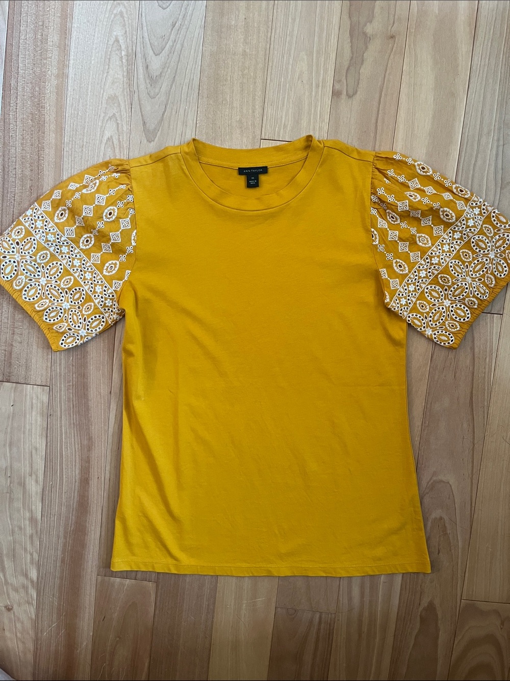 Ann Taylor Mustard Yellow Tee with White Eyelet Puff Sleeves